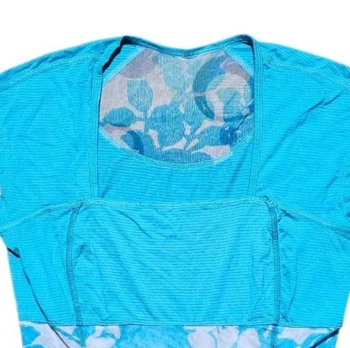 LuluLemon Mesh Panel Top Sweat Band Tee Women's Size 6 - Thumbnail 4
