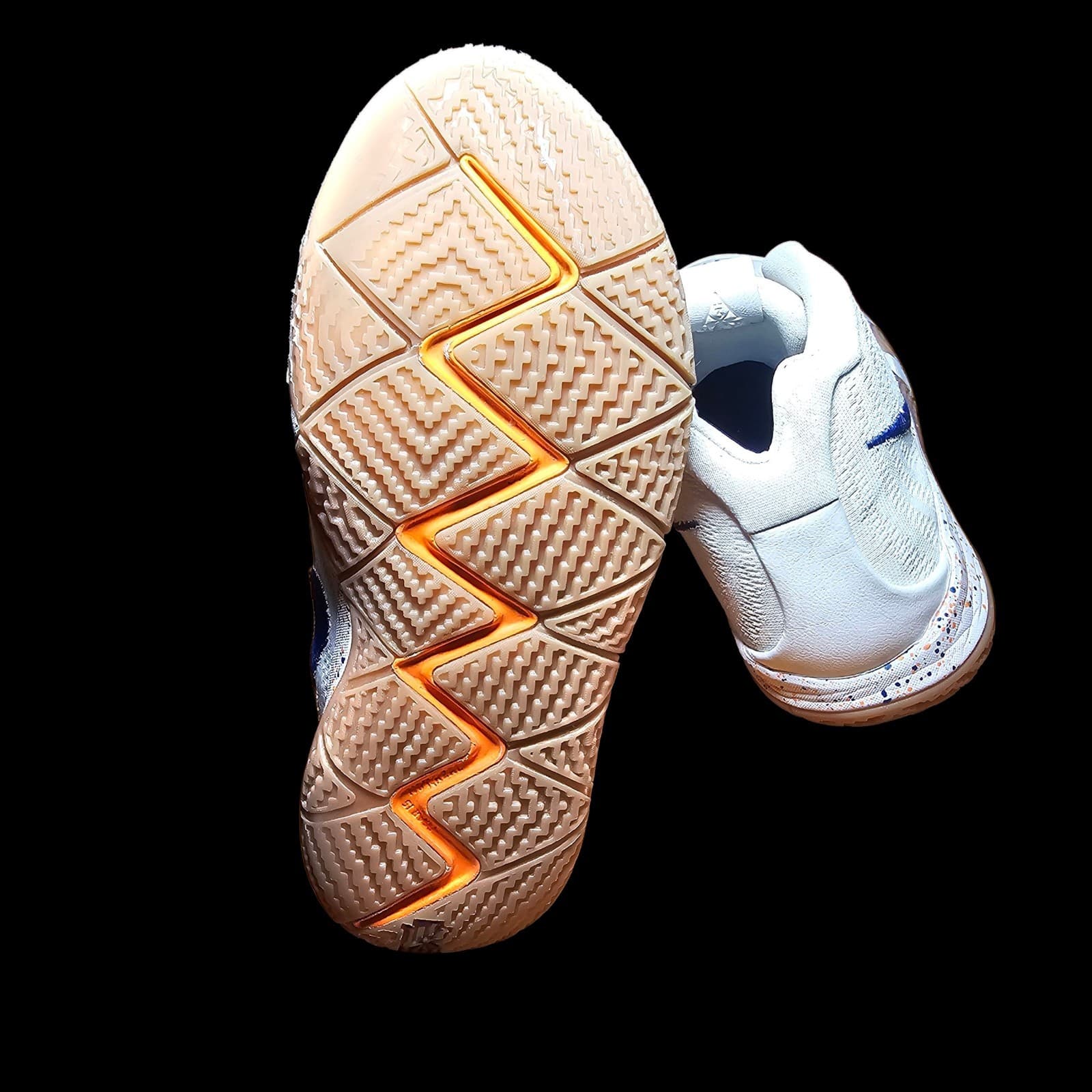Nike Kyrie 4 Uncle Drew Size 6.5Y White Blue Basketball Shoes AA2897-100 - Thumbnail 21