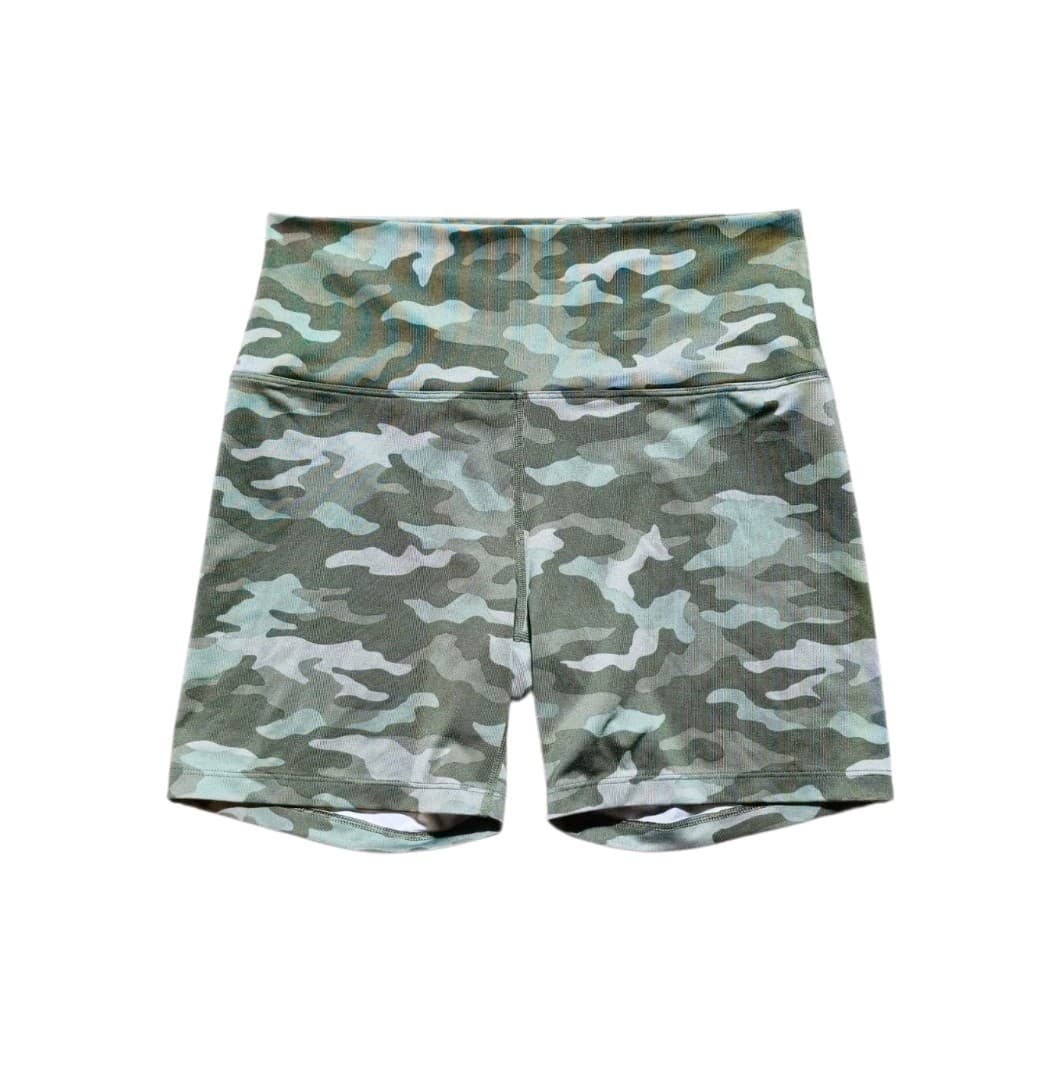 Pink Victorias Secret Ultimate Camo Biker Workout Shorts Womens L Yoga Running