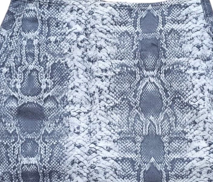 BDG Urban Outfitters Womens Snakeskin Back-Zip Cotton Mini Skirt Size Medium - Thumbnail 3