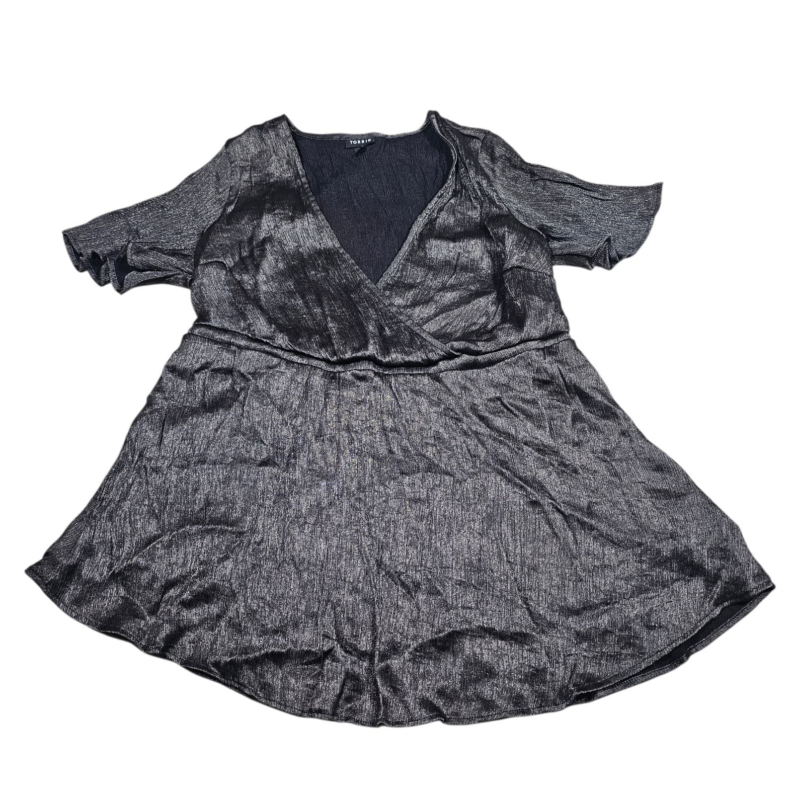 Torrid Shirt Womens size 2X Black Metallic Lurex Flutter Sleeve Surplice Romper - Thumbnail 3
