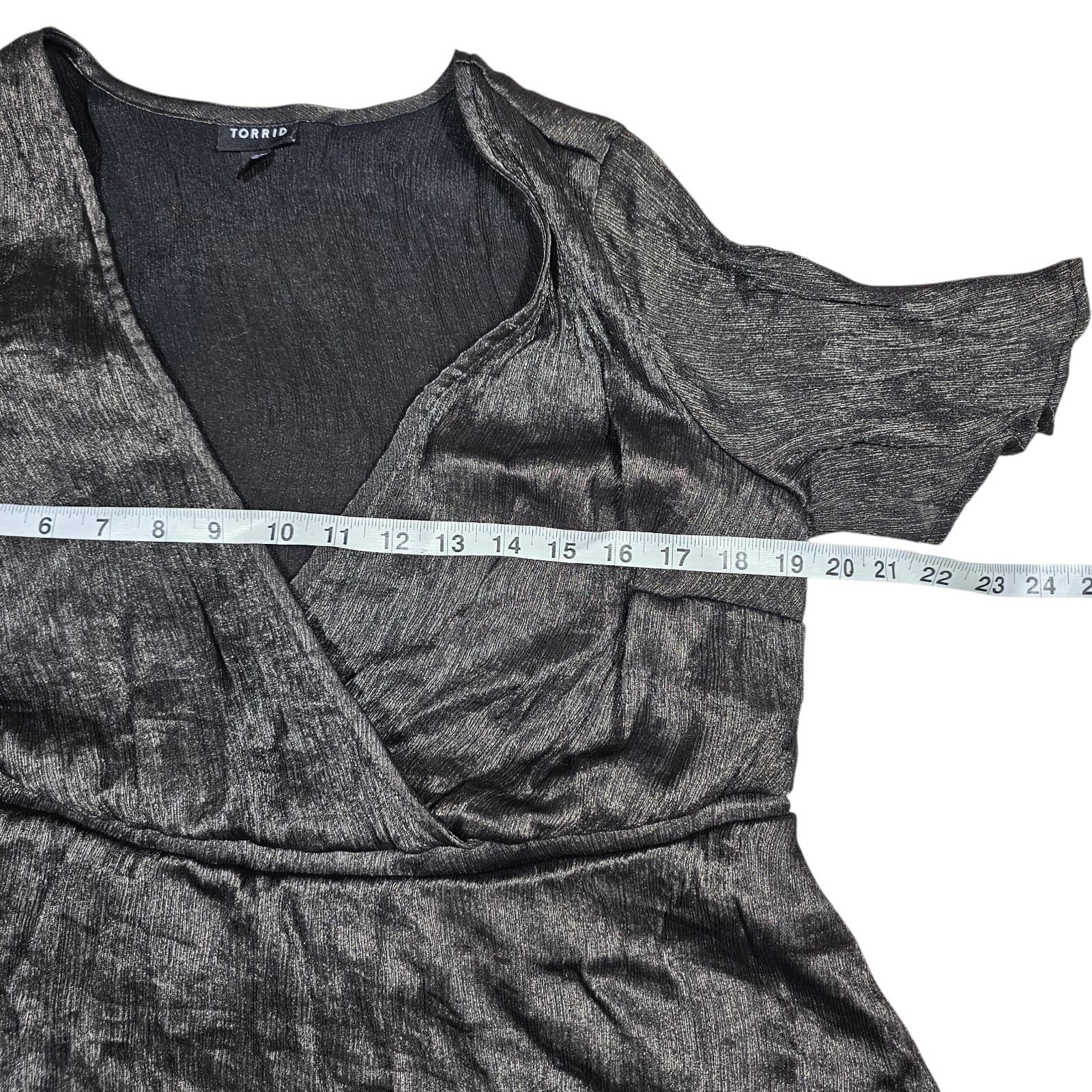Torrid Shirt Womens size 2X Black Metallic Lurex Flutter Sleeve Surplice Romper - Thumbnail 9