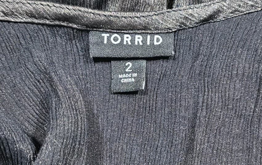 Torrid Shirt Womens size 2X Black Metallic Lurex Flutter Sleeve Surplice Romper - Thumbnail 10