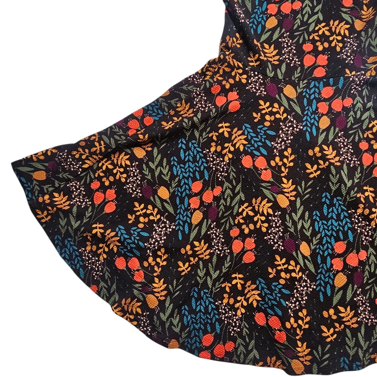 Women’s LuLaRoe Fall/Autumn Themed Dress, Large - Thumbnail 9