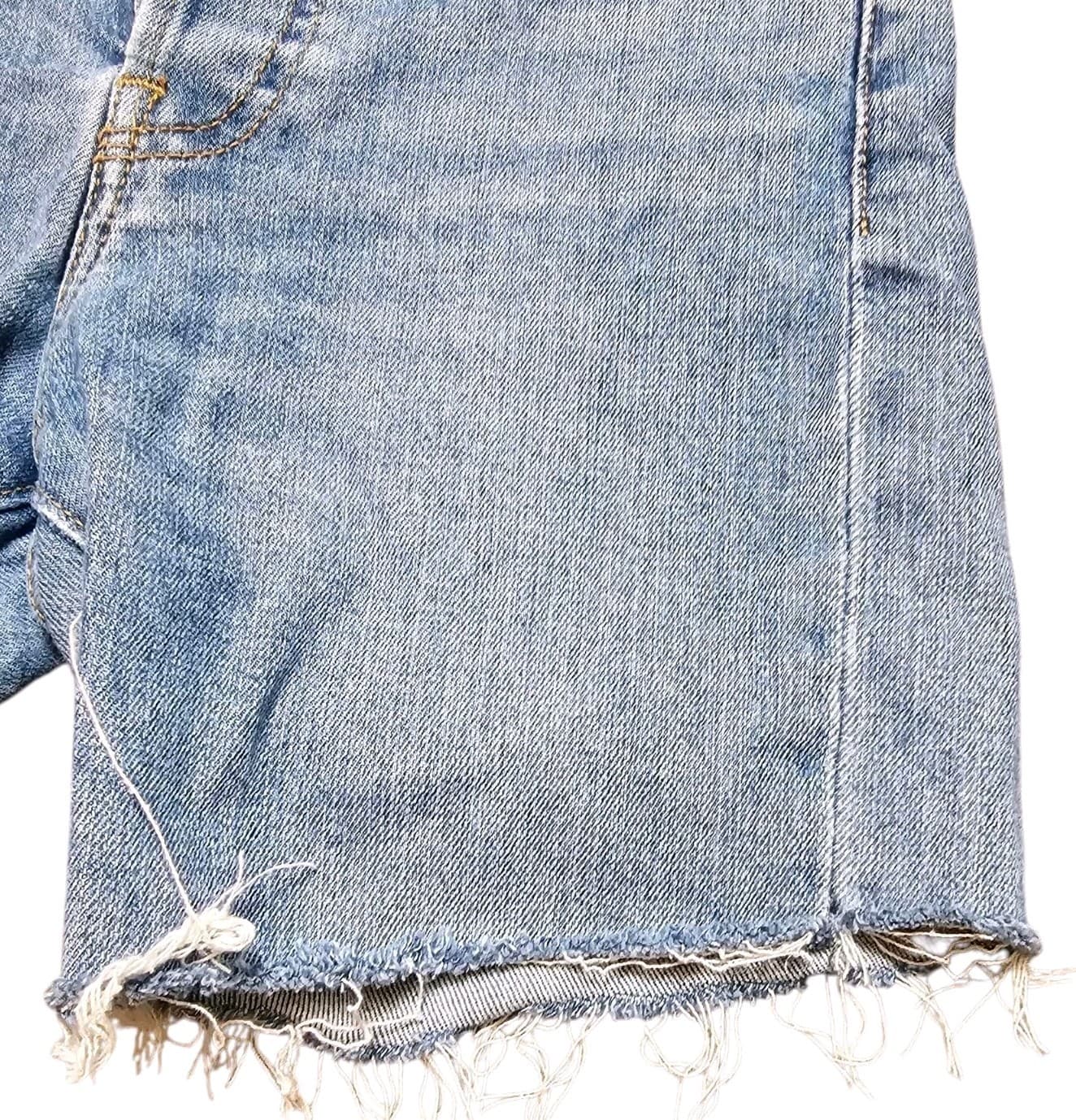 Levi’s Wedgie Skinny distressed button fly denim Cut Off shorts Size 26 - Thumbnail 3