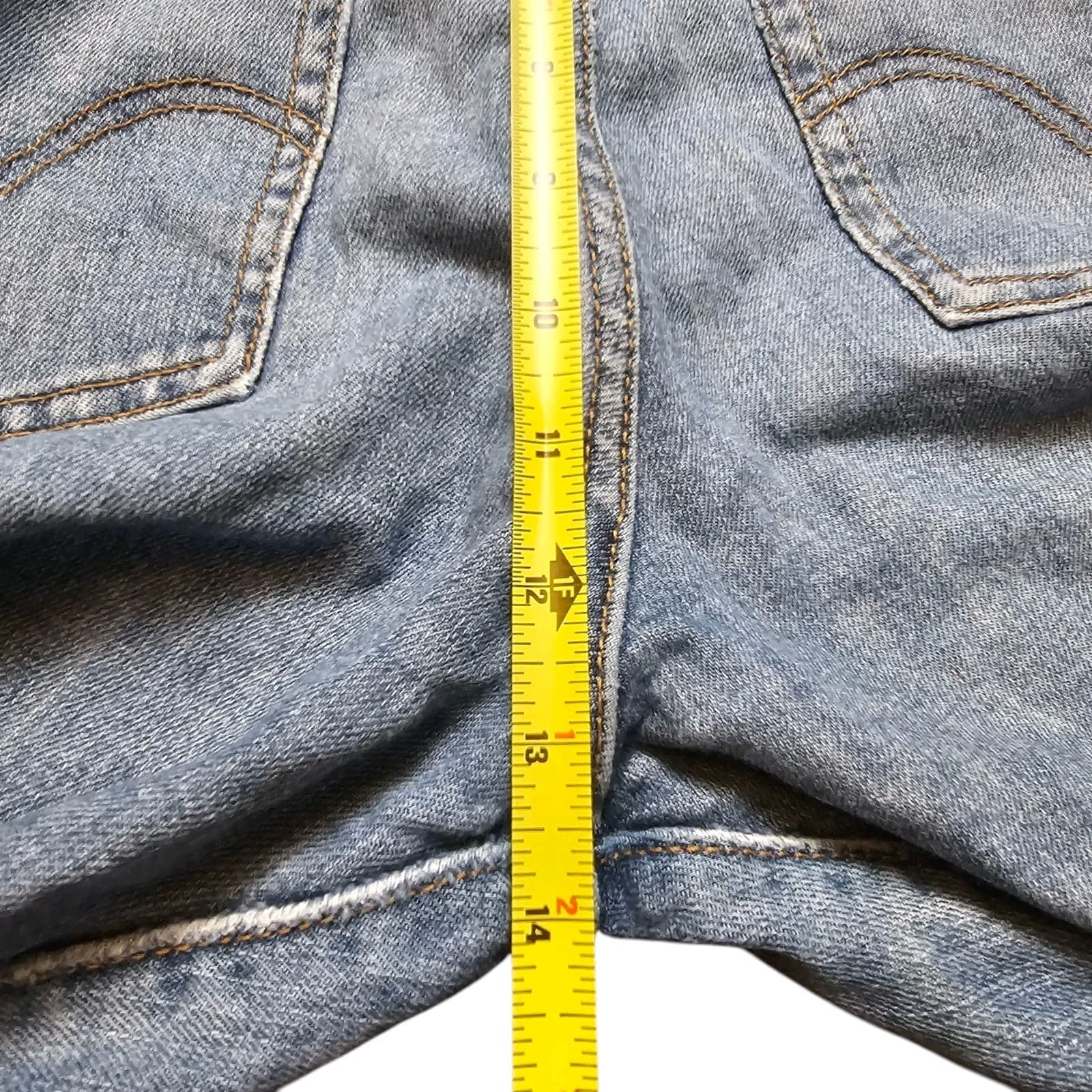 Levi’s Wedgie Skinny distressed button fly denim Cut Off shorts Size 26 - Thumbnail 7