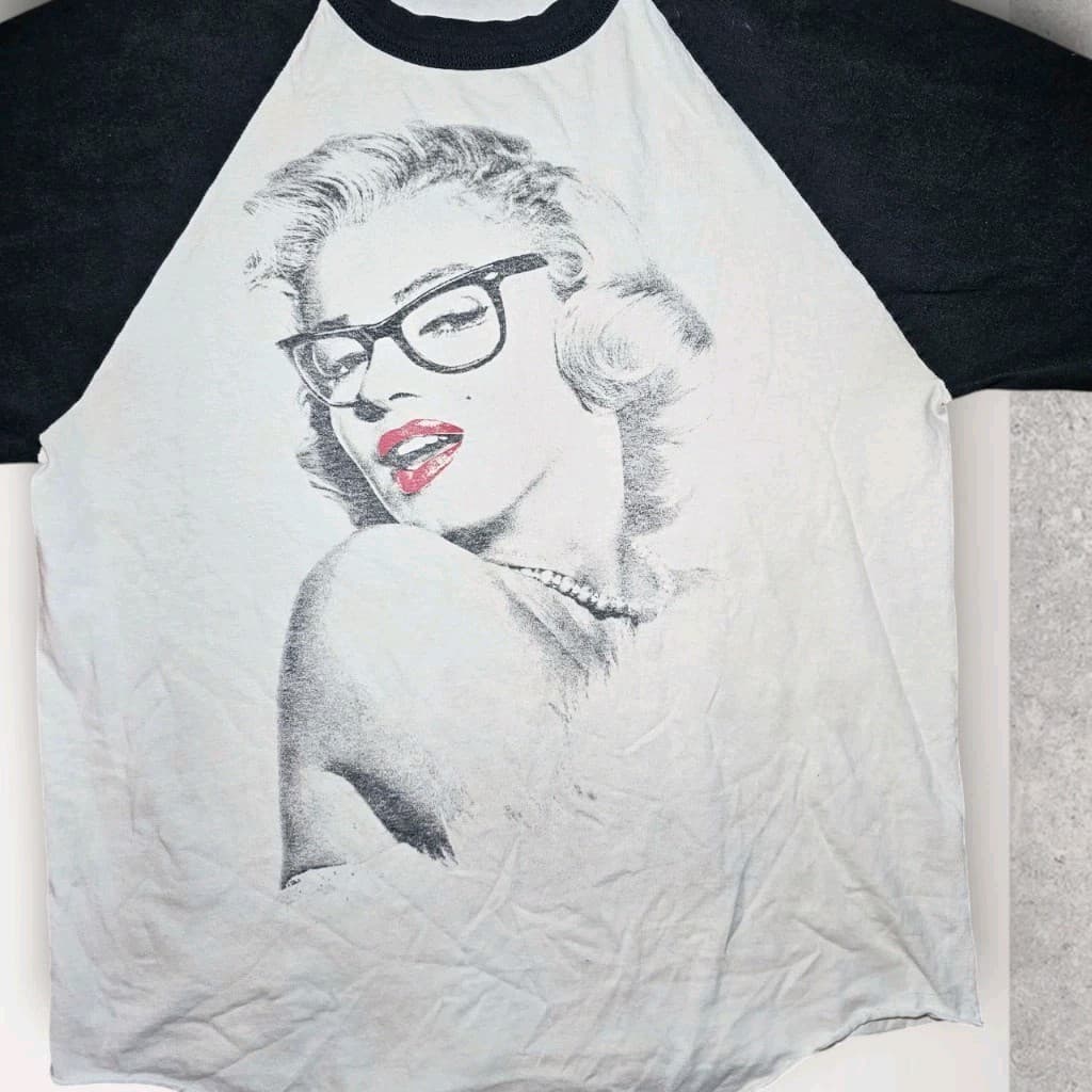 Marlyn Monroe Alstyle Long Sleeve Shirt Size M - Thumbnail 2