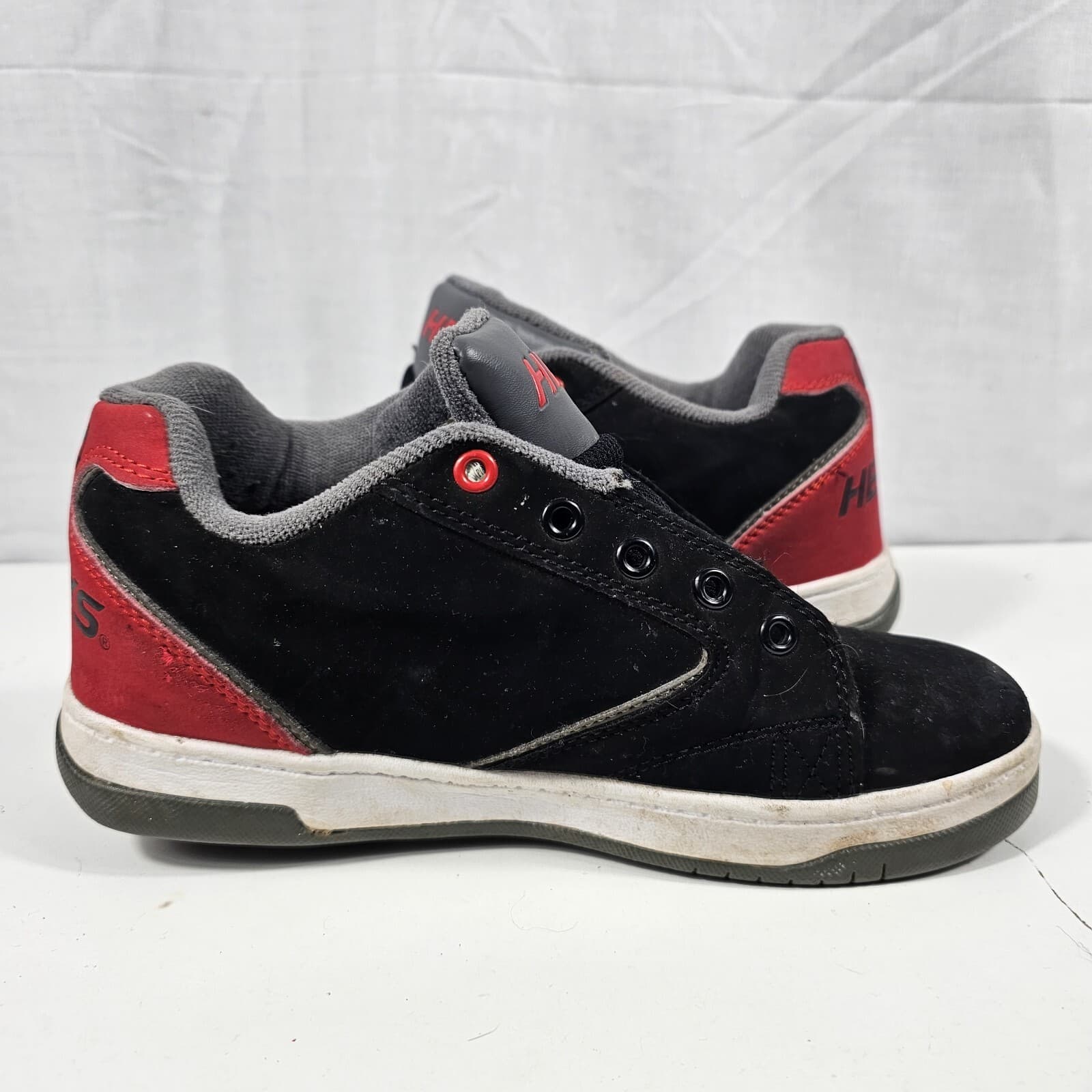 Heelys Propel 2.0 Boys Girls Youth Skate Shoes Sneakers Black Red Youth Size 5 - Thumbnail 7