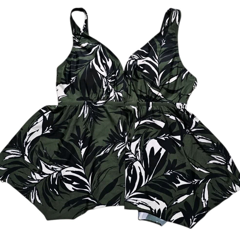 Kona Sol Women's Paradise Palm Tankini Top Size 16W Tropical Olive Green Black - Thumbnail 2