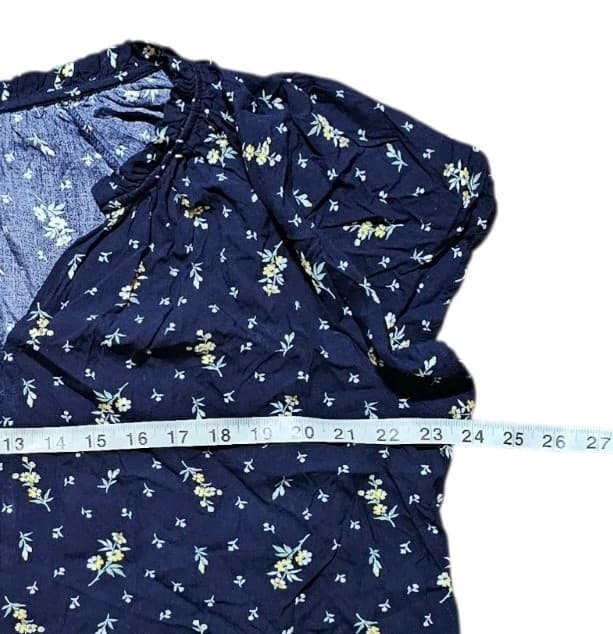 Gap Factory Split Neck Top Navy Floral Women's Size Extra Large - Thumbnail 9