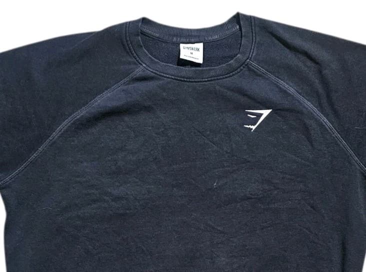 Gymshark Crest Sweatshirt Black Crew Neck Pullover Black womans Size Medium - Thumbnail 3