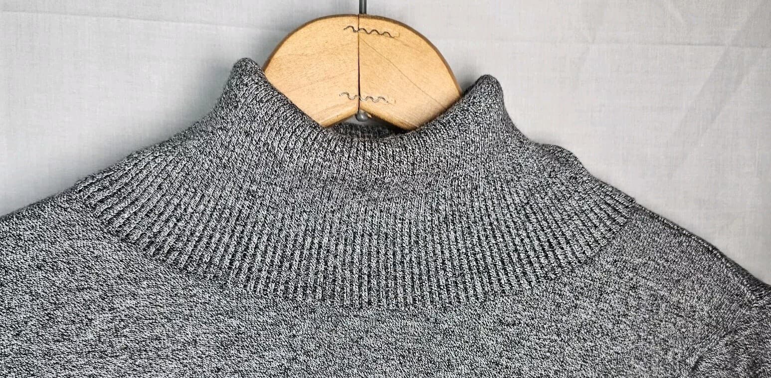 Andrew Mark Gray Turtleneck Sweatshirt Women's Size Medium - Thumbnail 2
