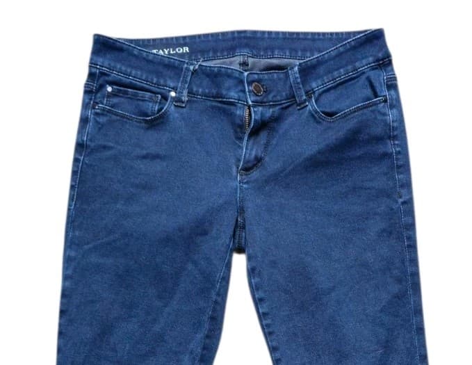 Ann Taylor Jeans Woman's Size 4 Ankle Zip Dark Wash - Thumbnail 5