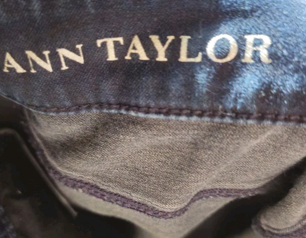 Ann Taylor Jeans Woman's Size 4 Ankle Zip Dark Wash - Thumbnail 9