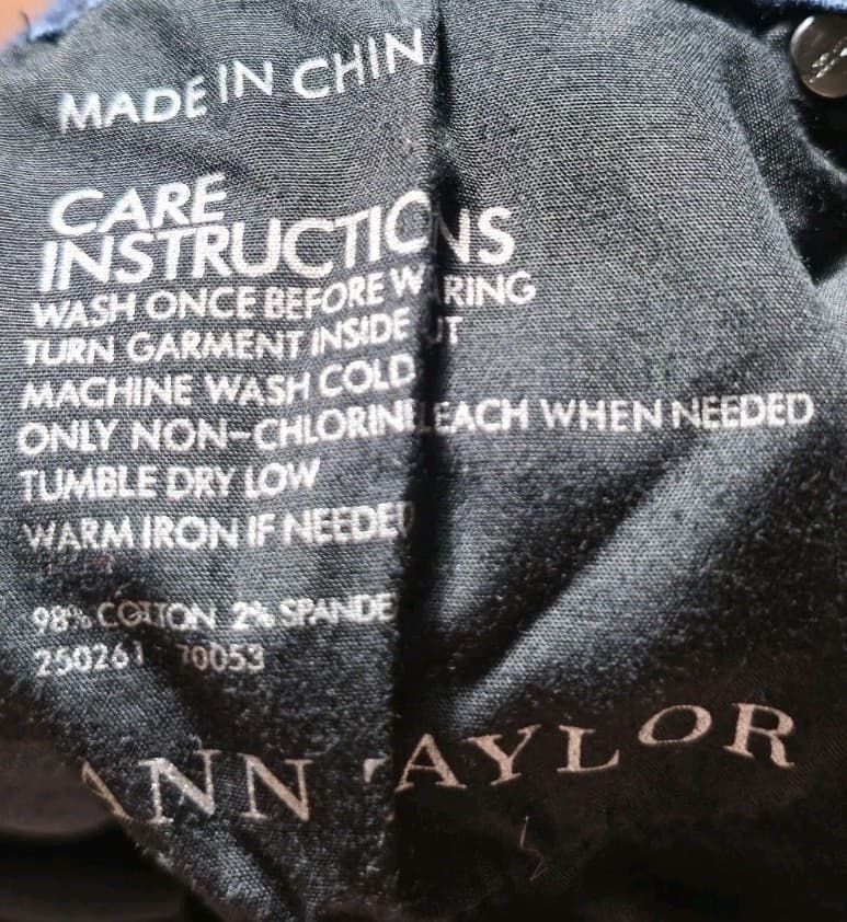 Ann Taylor Jeans Woman's Size 4 Ankle Zip Dark Wash - Thumbnail 11