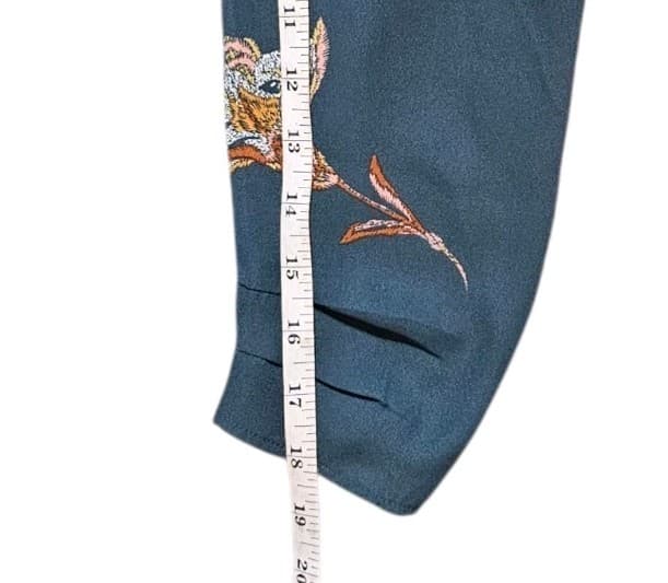 DR2 By Daniel Rainn Teal Floral V-neck Blouse Pleat Front Iris Print Size Medium - Thumbnail 11