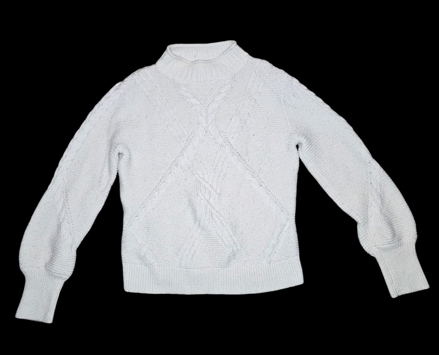 Banana Republic Cable Knit Sweater womans White Long Sleeve Size Small