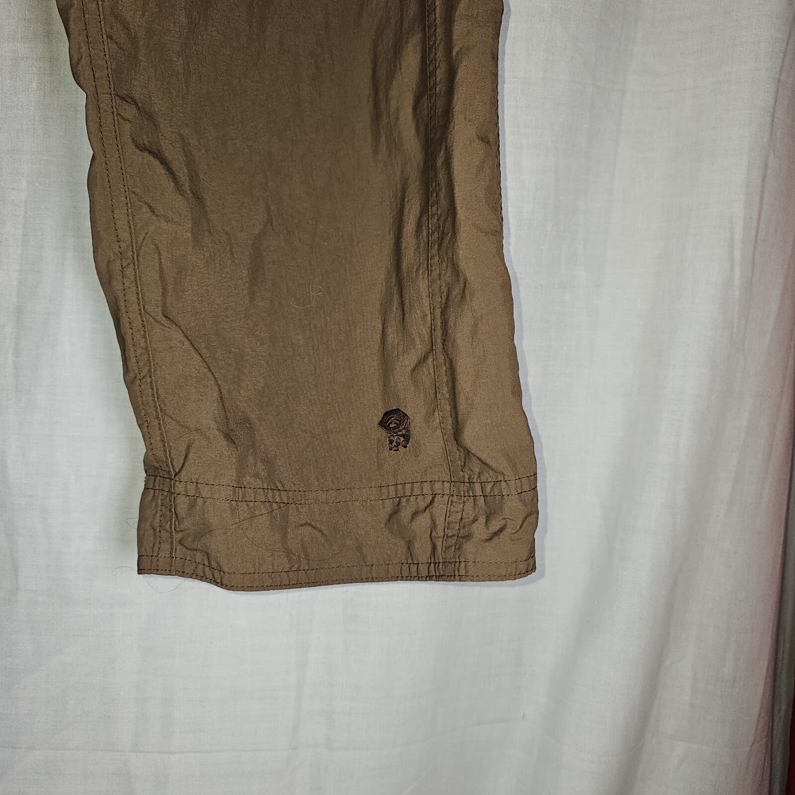 Mountain Hardware Brown Capri Hiking Pants Women's Size 8 - Thumbnail 2