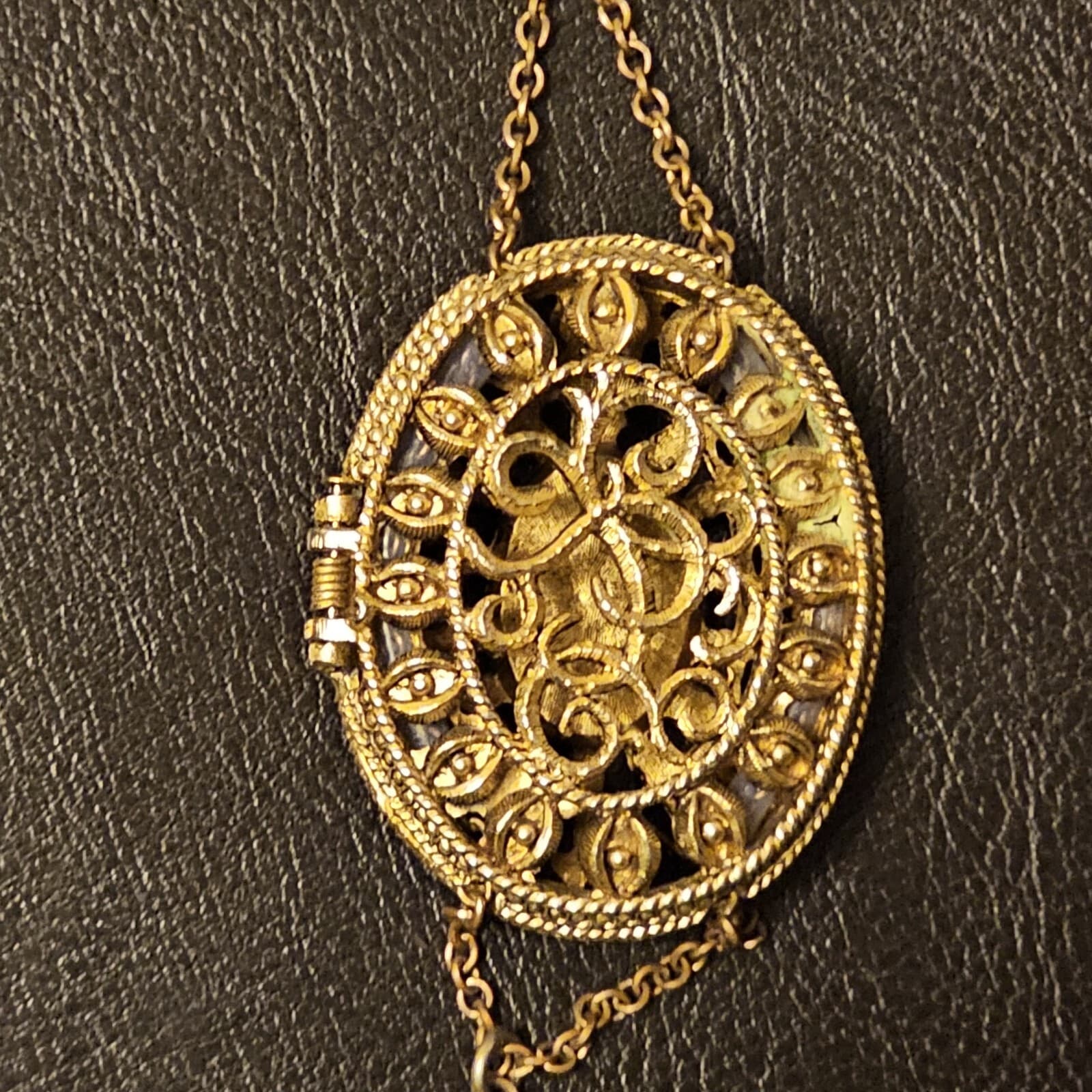 vintage 21" gold locket pendant NECKLACE amber cameo all seeing eye jewelry - Thumbnail 6