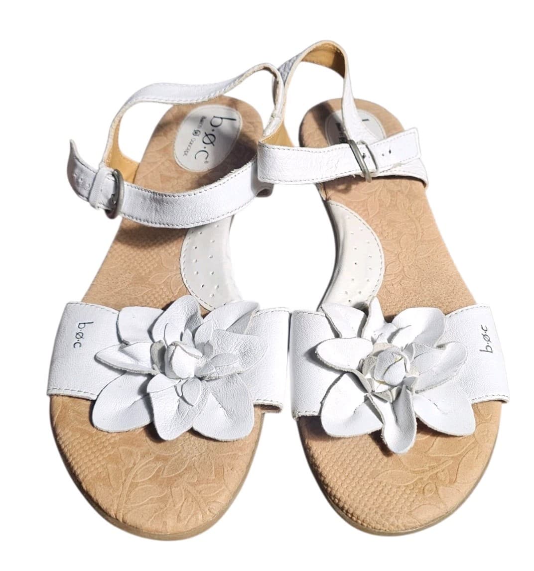 B.O.C. Born Concept Estella White Leather Floral Wedge Sandals Womans Size 10 - Thumbnail 2