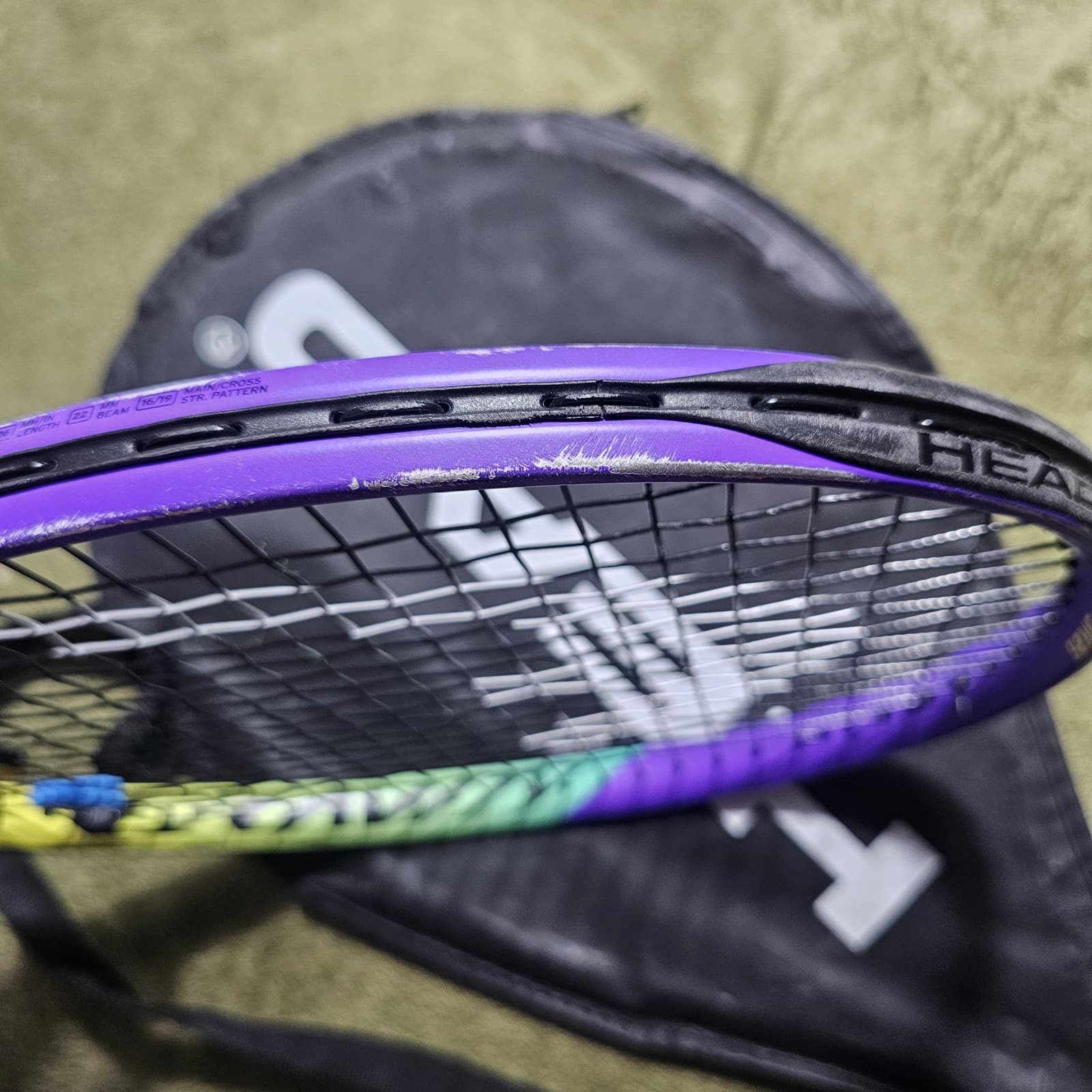 Head Gravity JR 26 Junior Tennis Racquet 26" 100sq Head 8.8oz Dampplus Kids 9-11 - Thumbnail 11