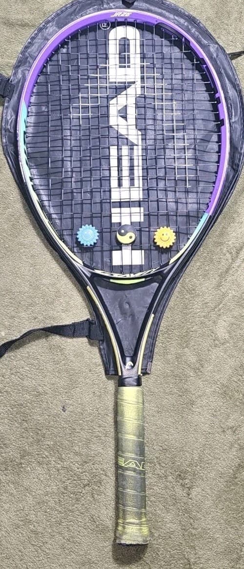 Head Gravity JR 26 Junior Tennis Racquet 26" 100sq Head 8.8oz Dampplus Kids 9-11 - Thumbnail 2
