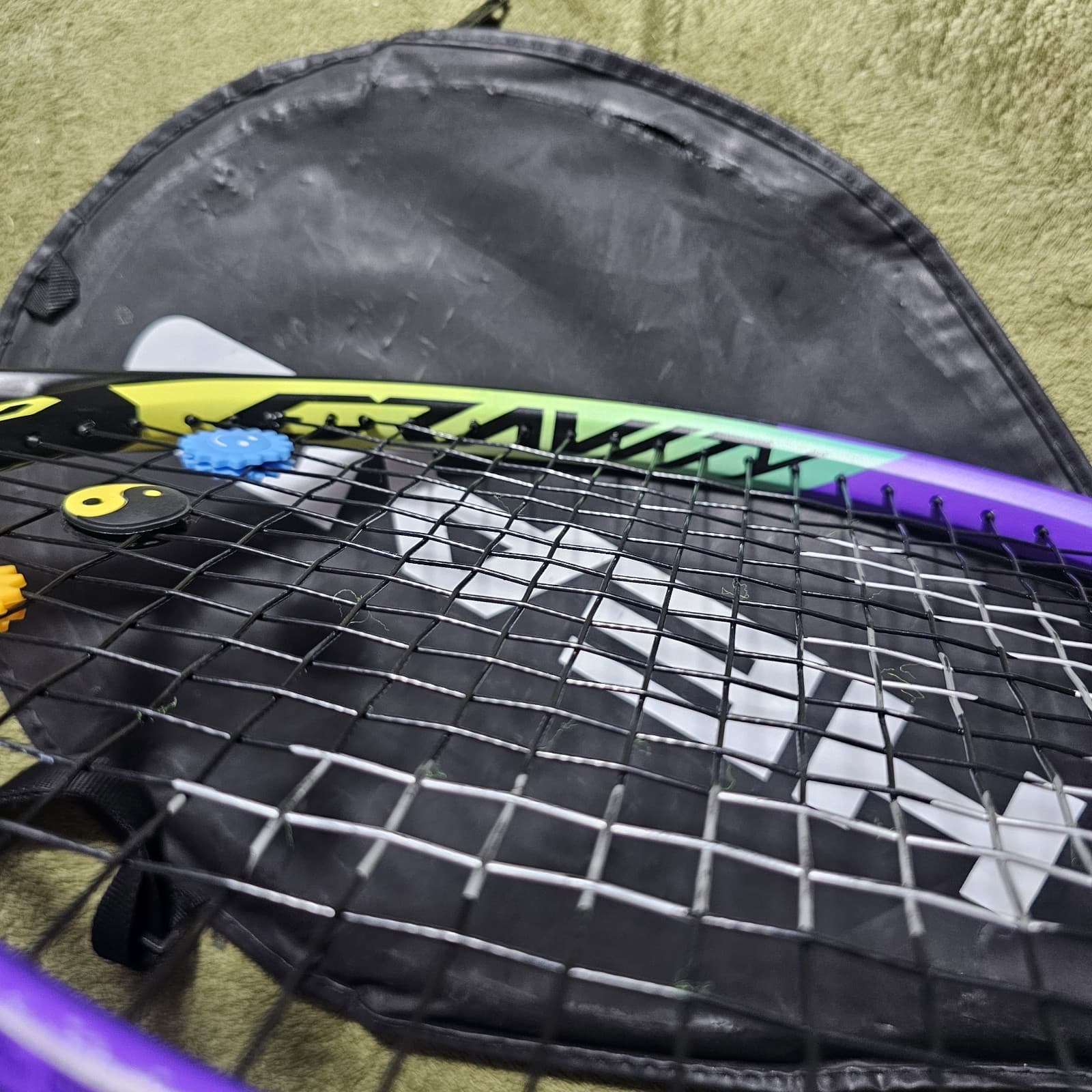 Head Gravity JR 26 Junior Tennis Racquet 26" 100sq Head 8.8oz Dampplus Kids 9-11 - Thumbnail 12