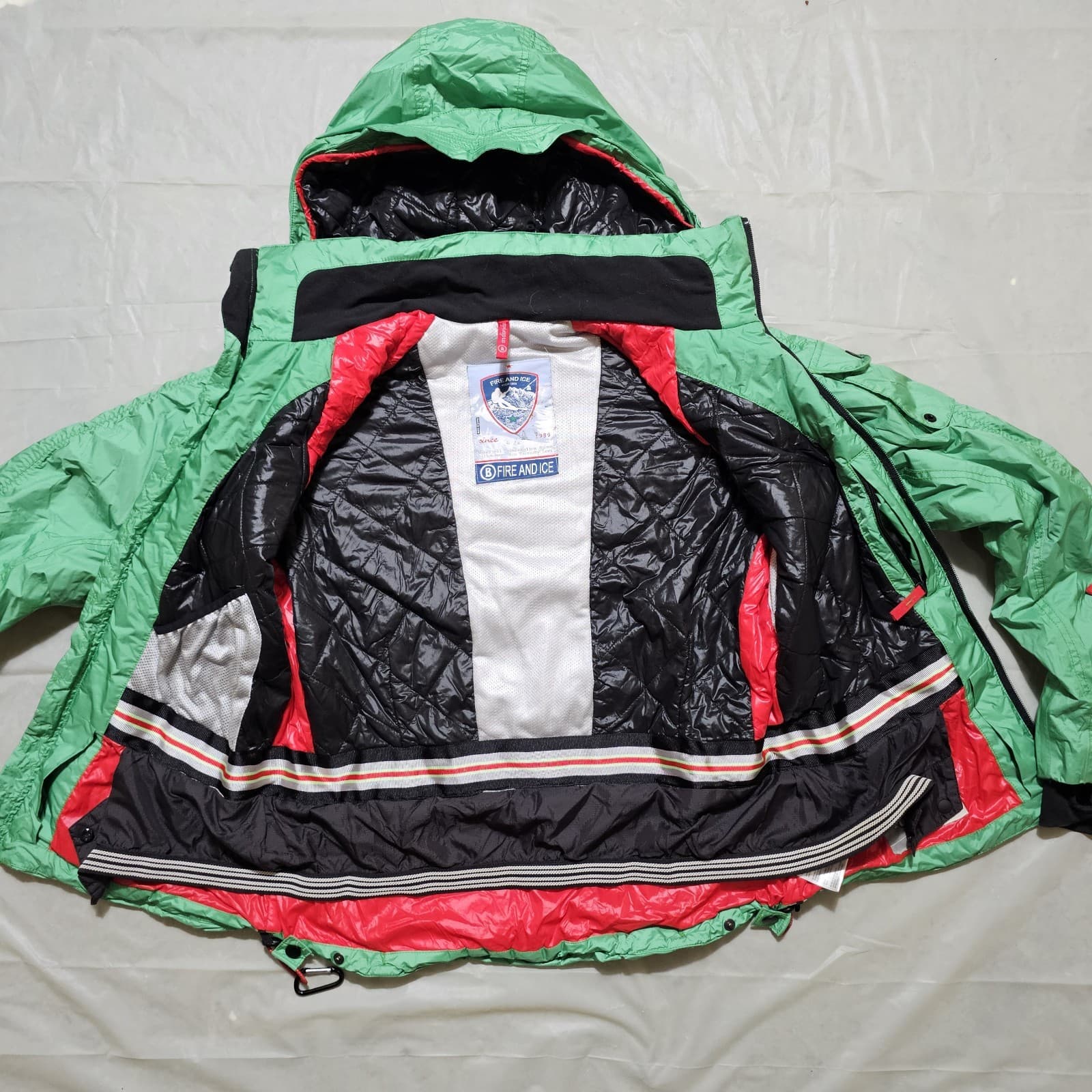 Bogner Fire + Ice EU40/US10 Ski Outdoor Jacket Gorpcore Snowboarding Windbreaker - Thumbnail 14