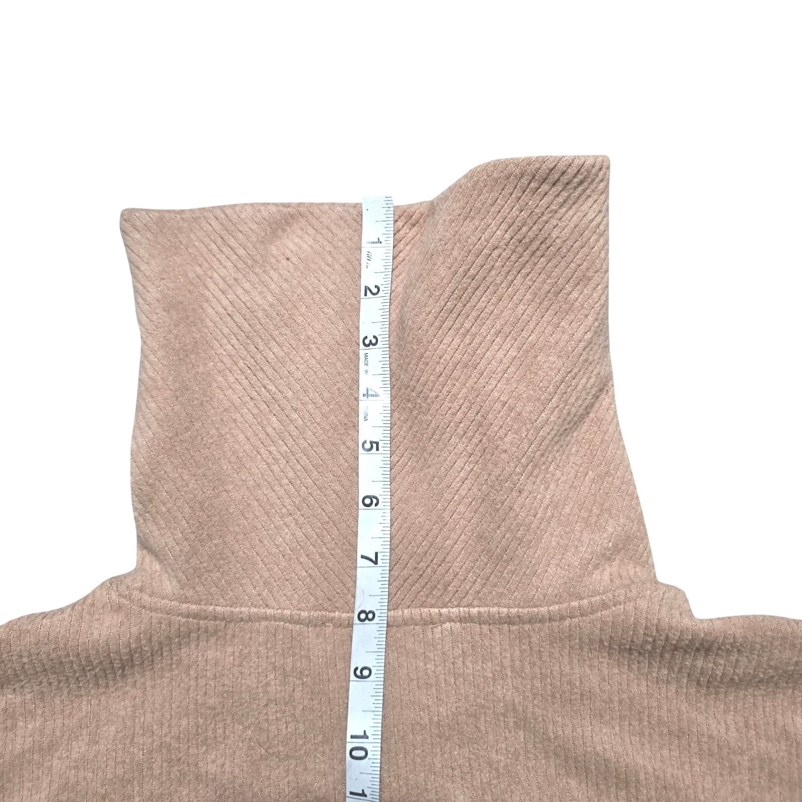 Fred David Long Sleeve Sweater W Cowl Neck & Ribbed Material Size Medium - Thumbnail 10