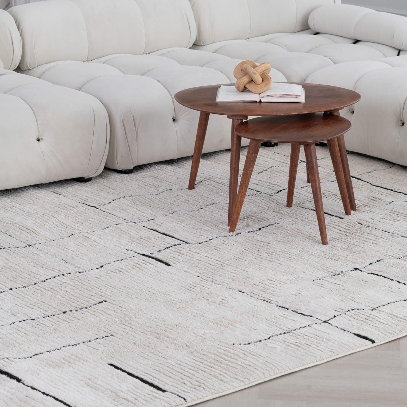 RUG BRANCH Domus 4'x6' (3'11" x 5'7") Area Rug Black Cream - Thumbnail 5
