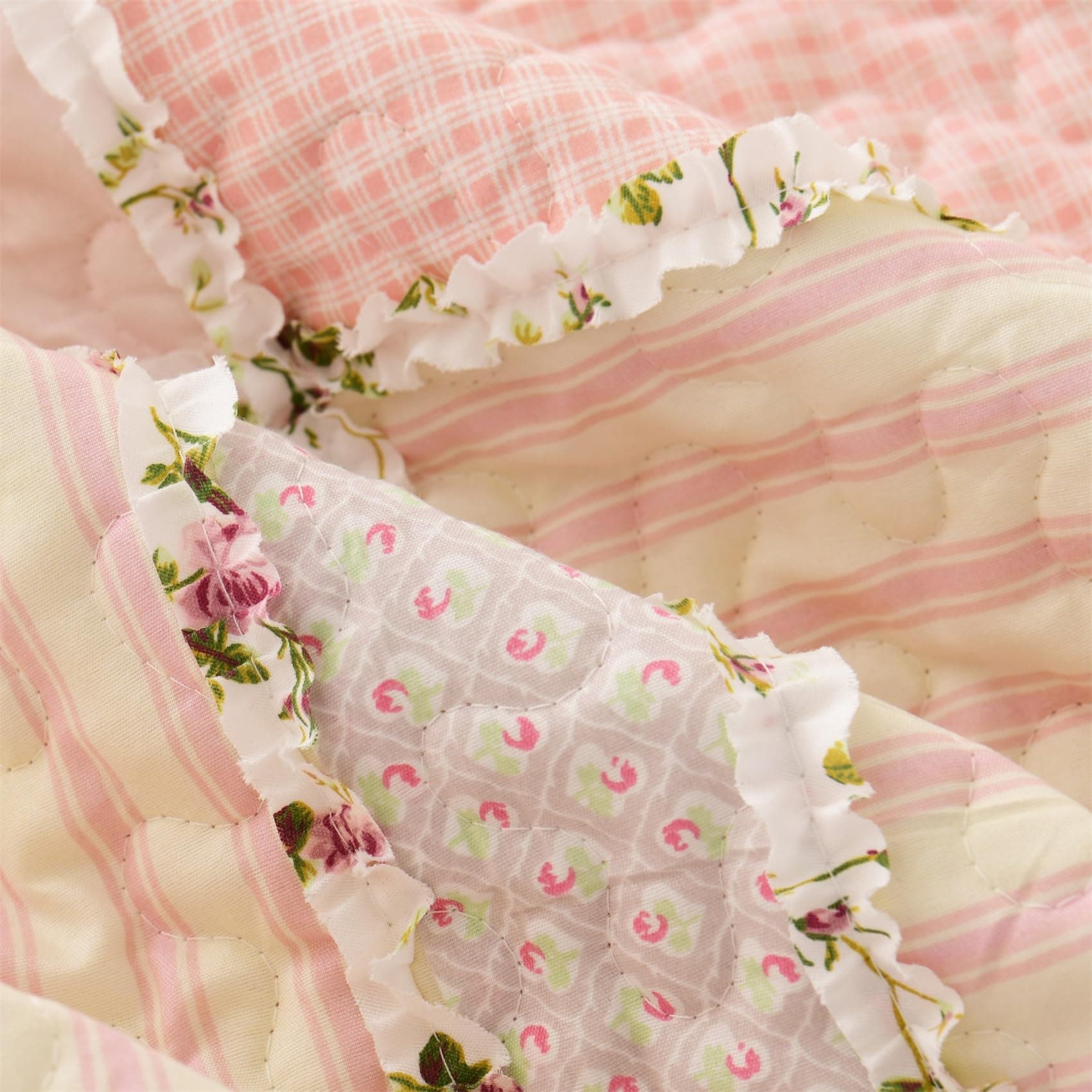 Cmfshape 3 Piece Patchwork Pink Quilt Set King Size with 2 Pillow Shams 106x96 - Thumbnail 7