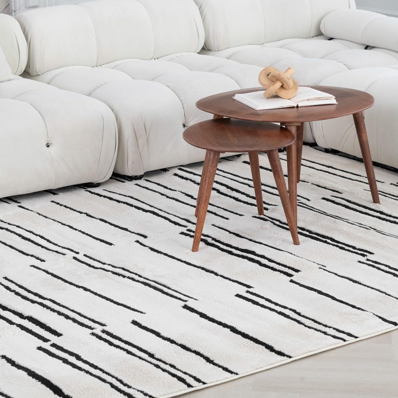 RUG BRANCH Domus 4'x6' Area Rug 3'11" x 5'7" Cream Black - Thumbnail 5