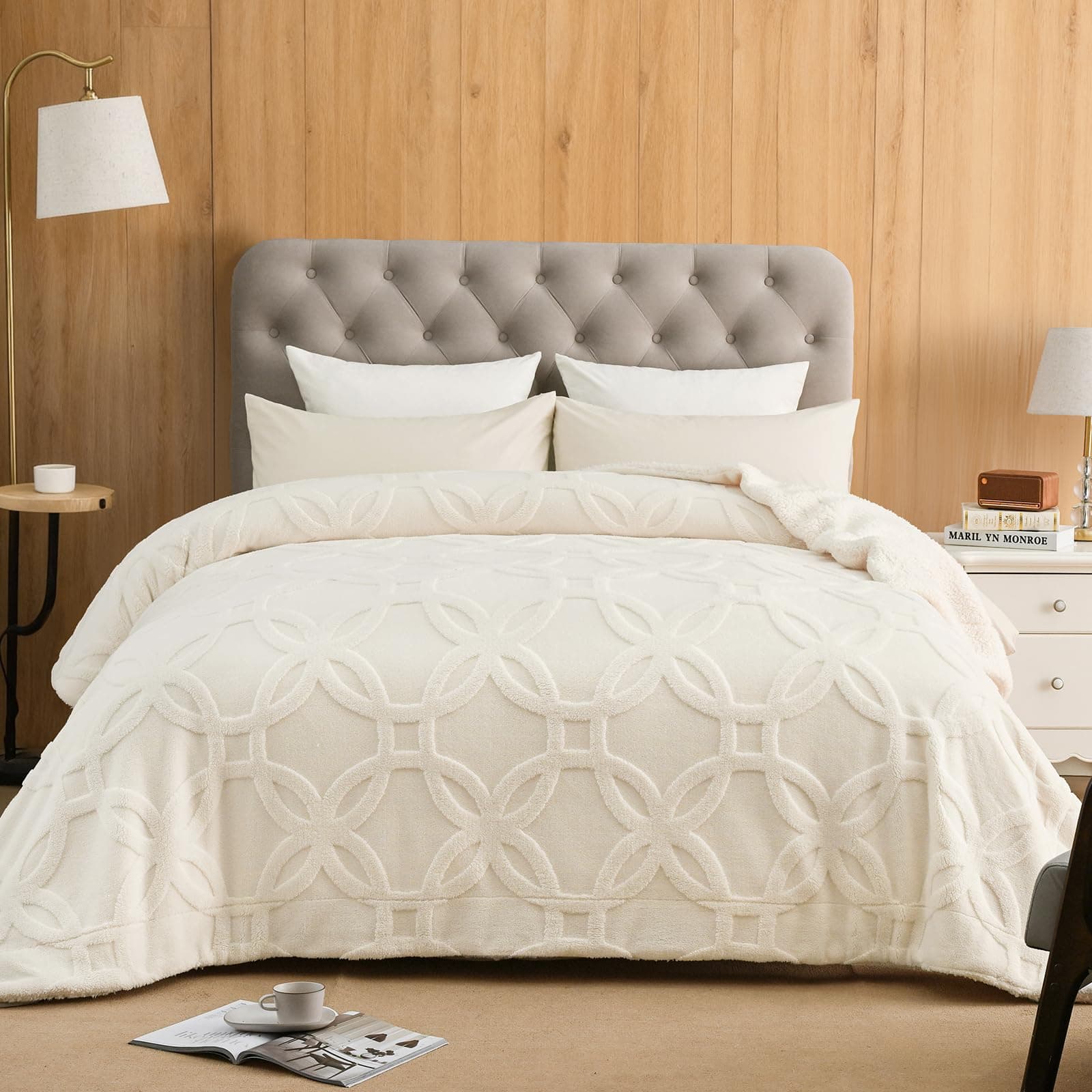 PHF Sherpa Fleece Blanket Queen Size 90" x 90" 510GSM Cream