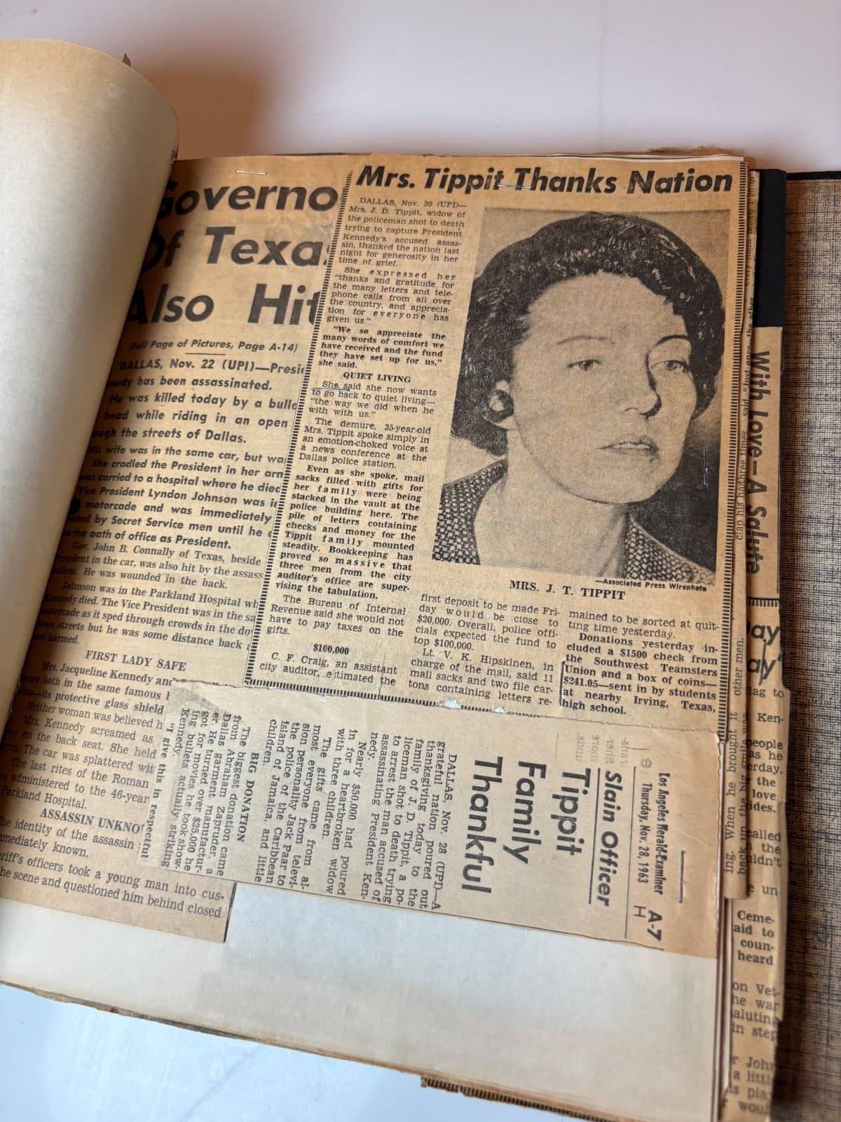 1963 JFK Kennedy Assassination Archive Scrapbook 60+ Pg LIFE Magazine Newspapers - Thumbnail 9