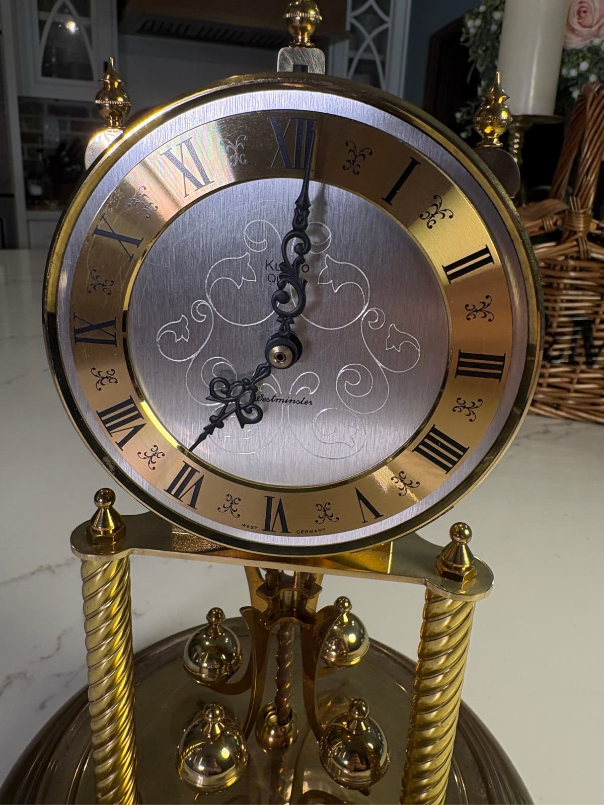 Vintage German "400 Day Anniversary" Torsion Clock Brass Glass Dome Mantel - Thumbnail 4