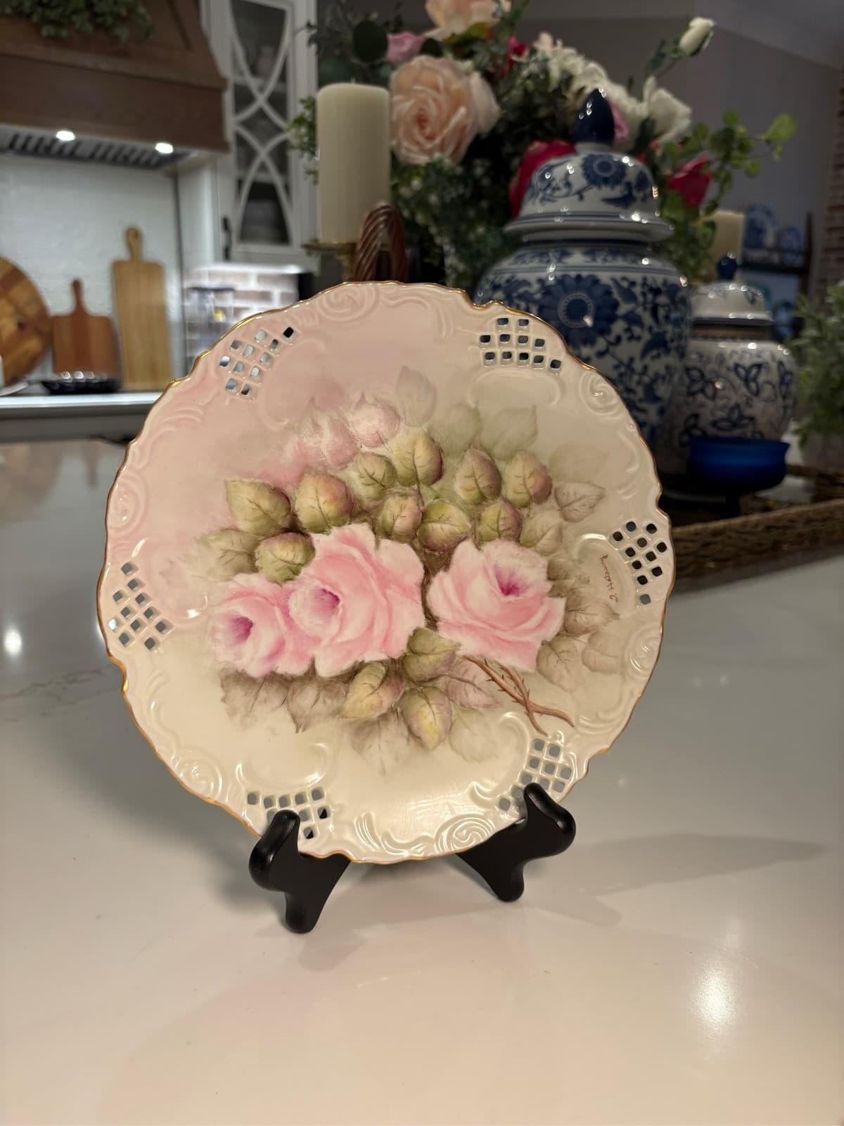Hand Painted Signed Pierced Reticulated Porcelain Pink Roses Plate