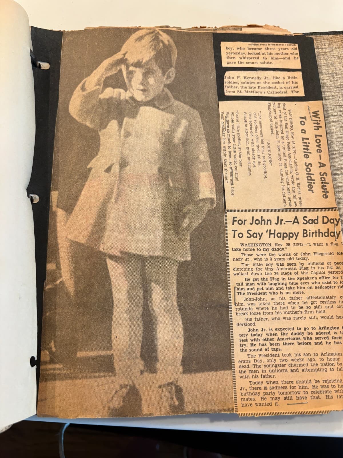 1963 JFK Kennedy Assassination Archive Scrapbook 60+ Pg LIFE Magazine Newspapers - Thumbnail 20