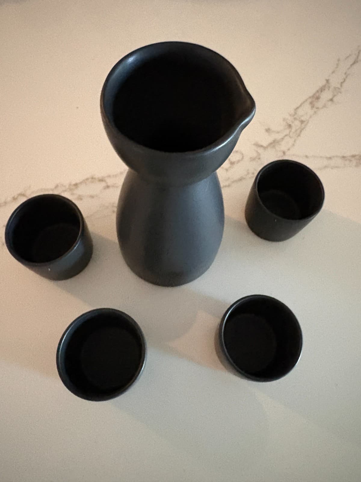 OGGI Matte Black Ceramic Sake Set Carafe & 4 Cups Japanese Style Barware - Thumbnail 5