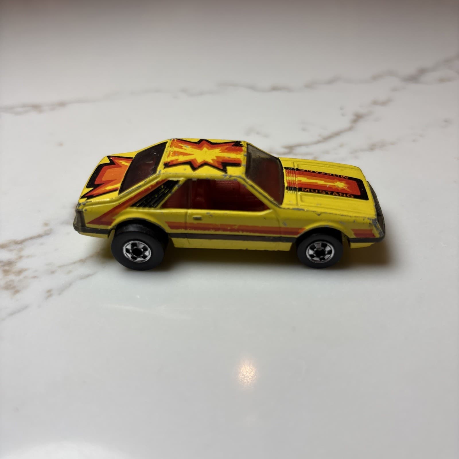 1979 Wheels Turbo Mustang Cobra Yellow Blackwall Hong Kong 1/64 - Thumbnail 2