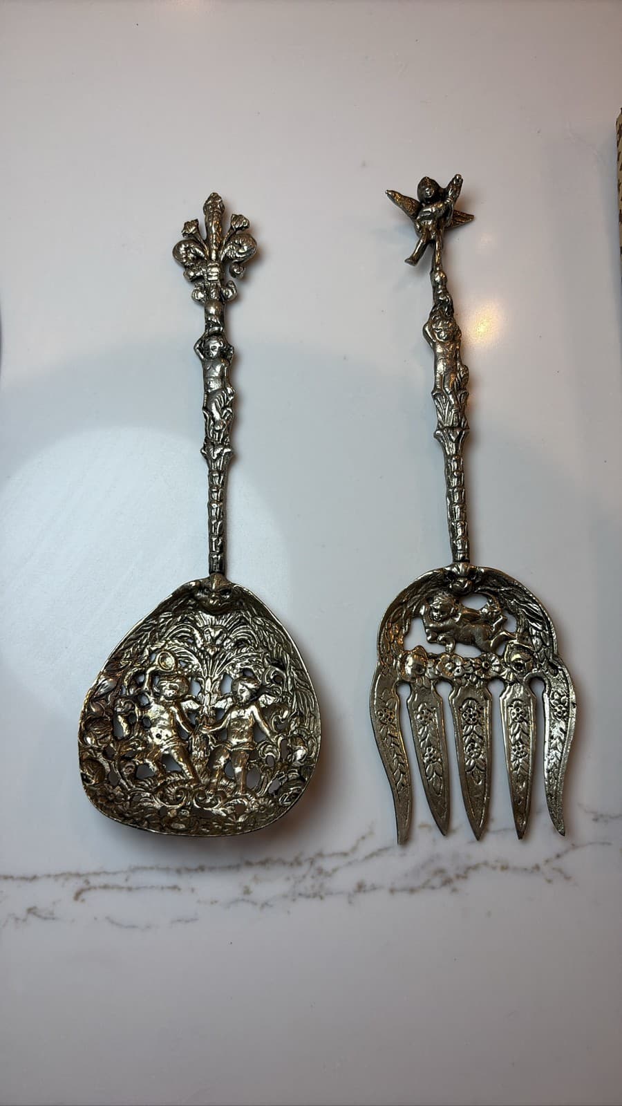 UGO BELLINI Italian Salad Serving Set Ornate Cherub Spoon Fork Pierced w/box