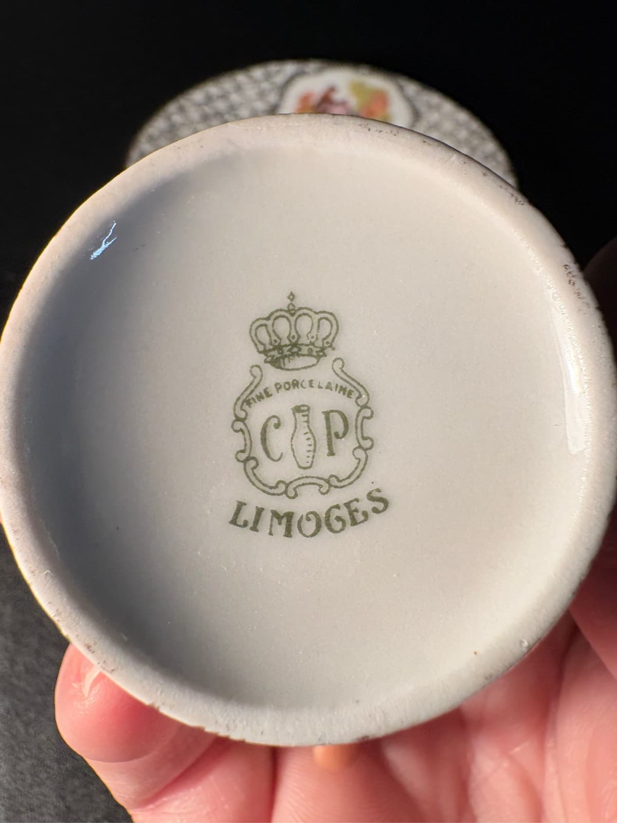 Limoges France Fragonard Demitasse Cup Saucer Gold Courting Couple - Thumbnail 3