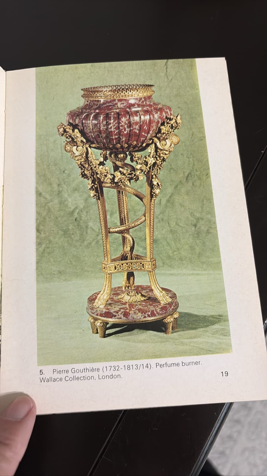 The Age of Louis XVI by Alvar Gonzalez Palacios 1969 Paul Hamlyn Hardcover - Thumbnail 3