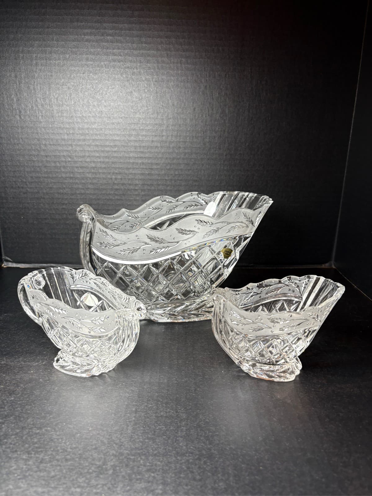 Gorham Crystal Holiday Traditions Christmas Sleigh Creamer Sugar 3 Pc Set - Thumbnail 3
