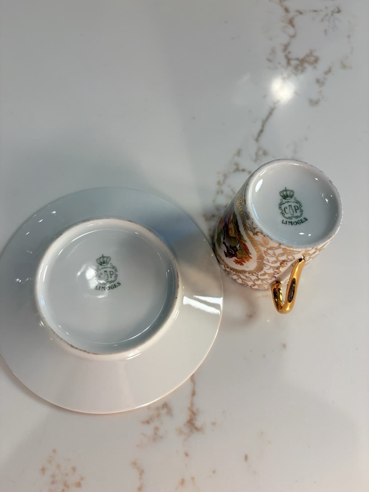Limoges France Fragonard Demitasse Cup Saucer Gold Courting Couple - Thumbnail 9