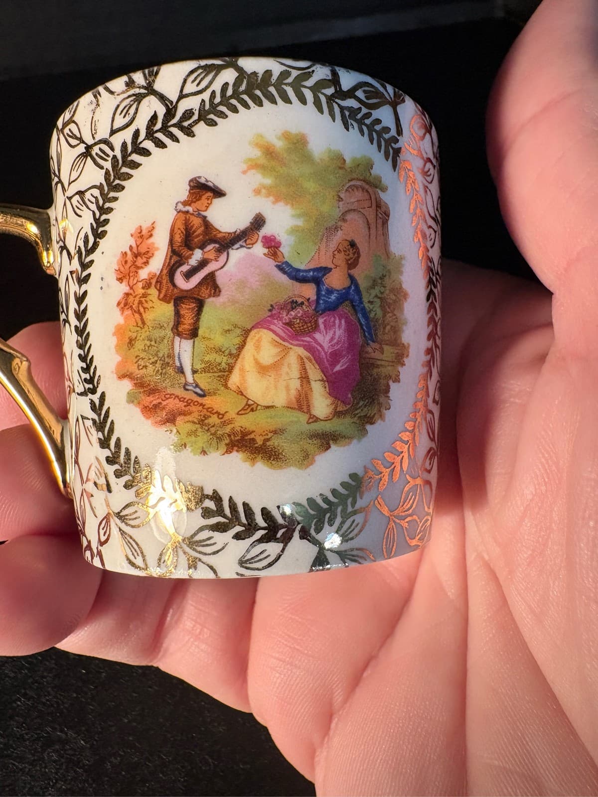 Limoges France Fragonard Demitasse Cup Saucer Gold Courting Couple - Thumbnail 4