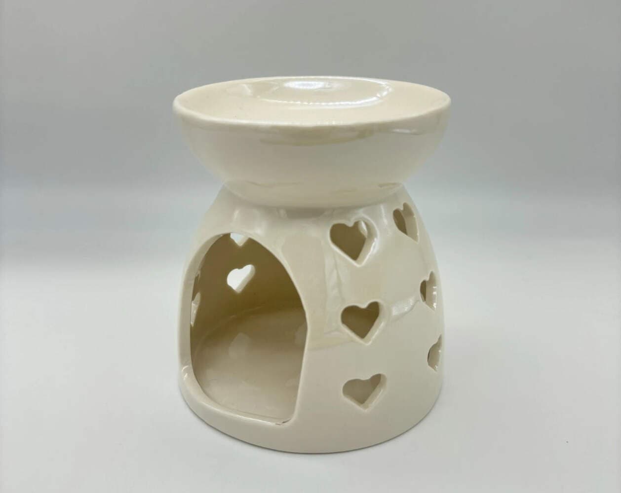 Season of Love Ceramic Hearts Wax Warmer, Valentine's Day Decor NEW 4.5”