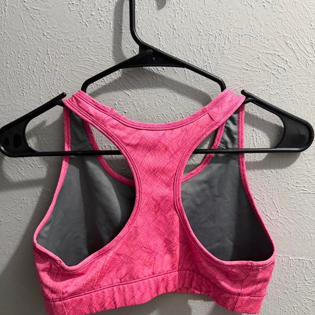 Nike Women's Pink Bra - Thumbnail 2