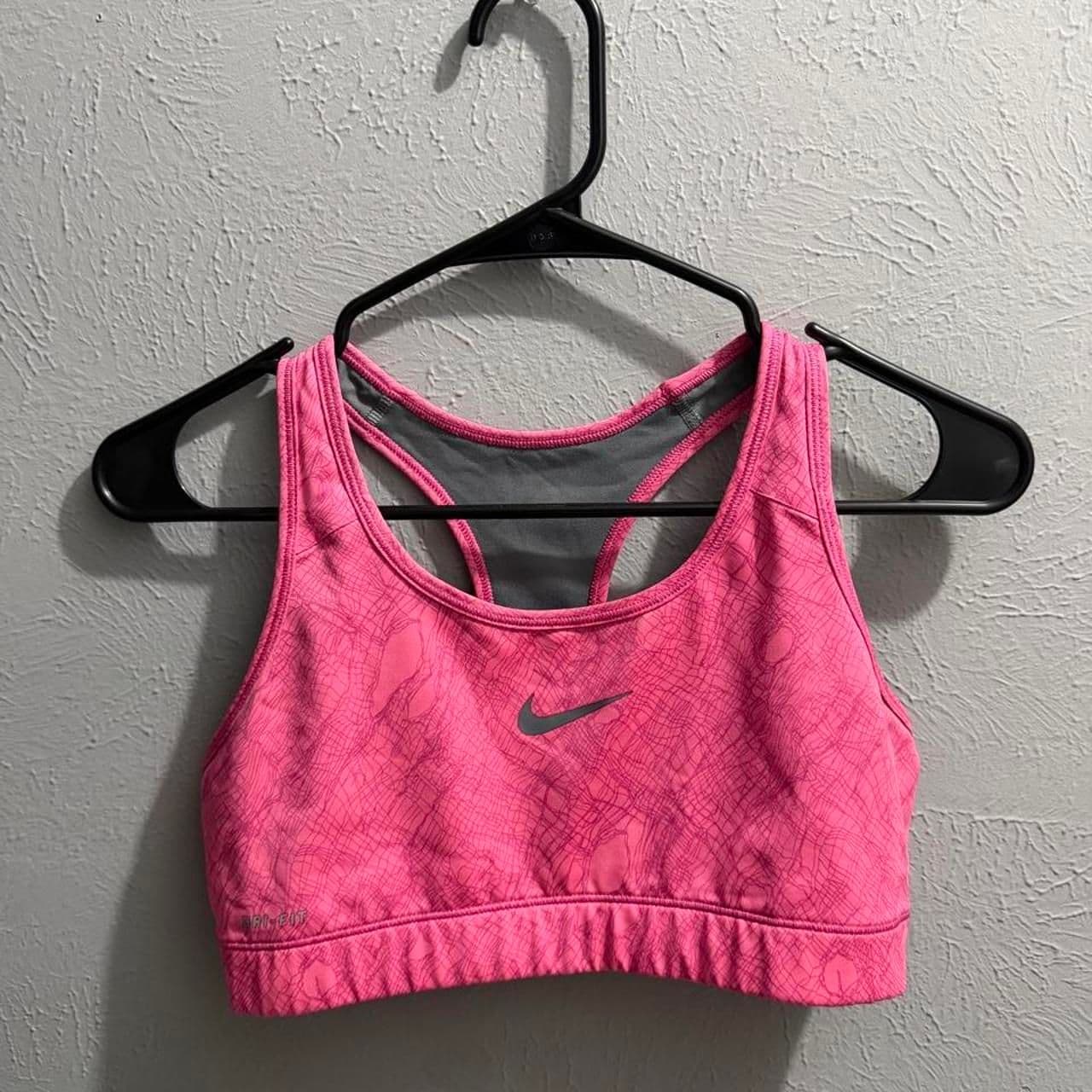 Nike Women's Pink Bra