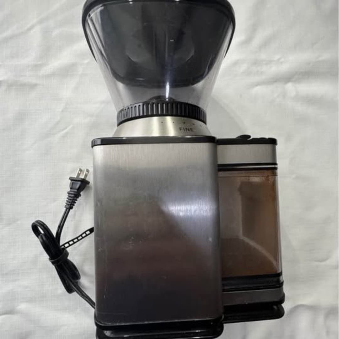 Cuisinart Supreme Grind Automatic Burr Mill Coffee Grinder 1/2 Pound Capacity - Thumbnail 2