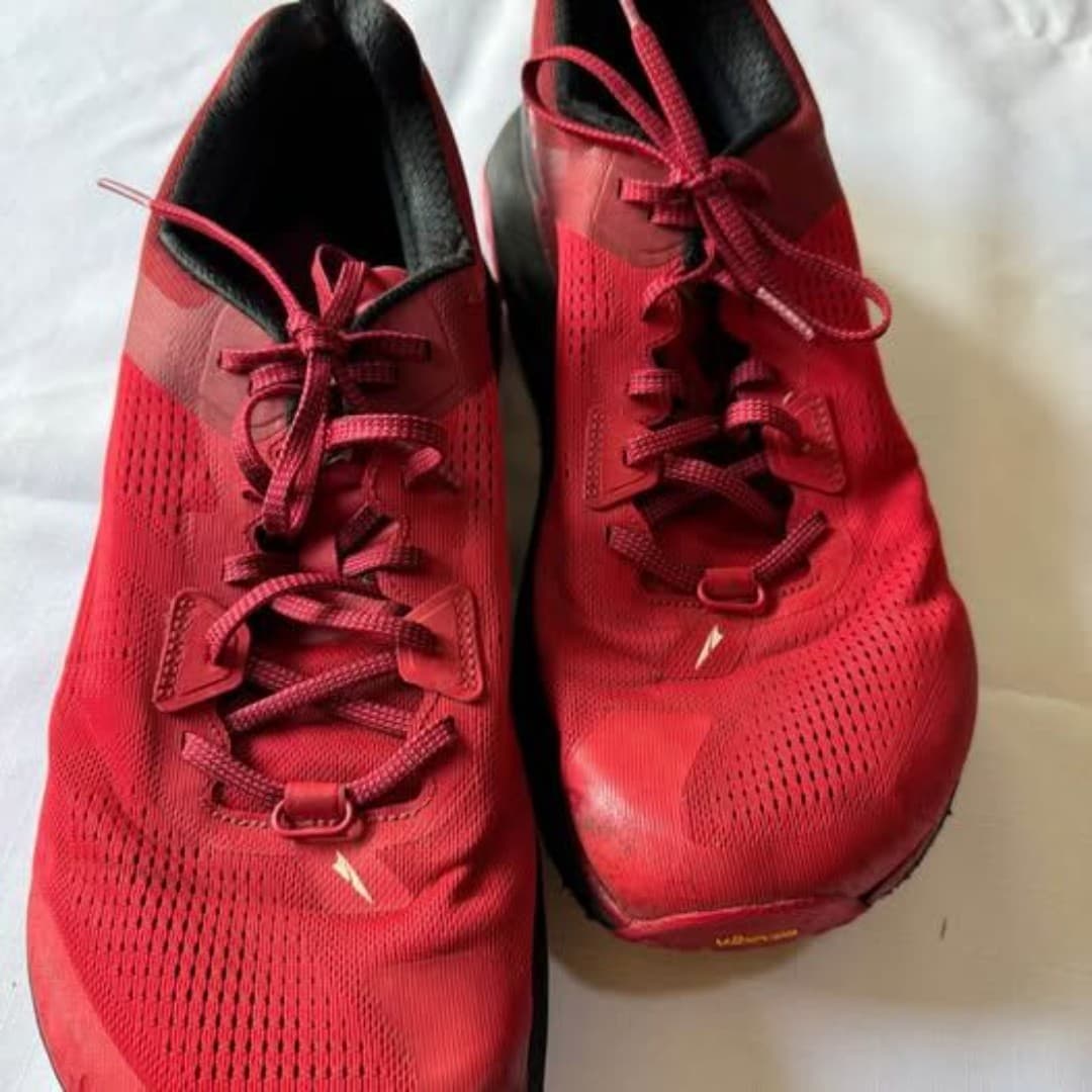 Altra olympus 4 men’s tennis shoes